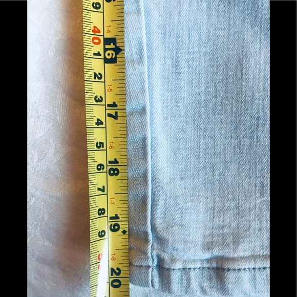 Light Blue High Waist Capris Sz 4 - Picture 3 of 7